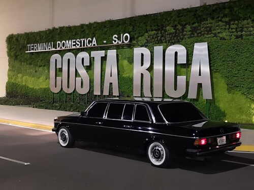 A-SJO-COSTA-RICA-INTERNATIONAL-AIRPORT-limo.jpeg